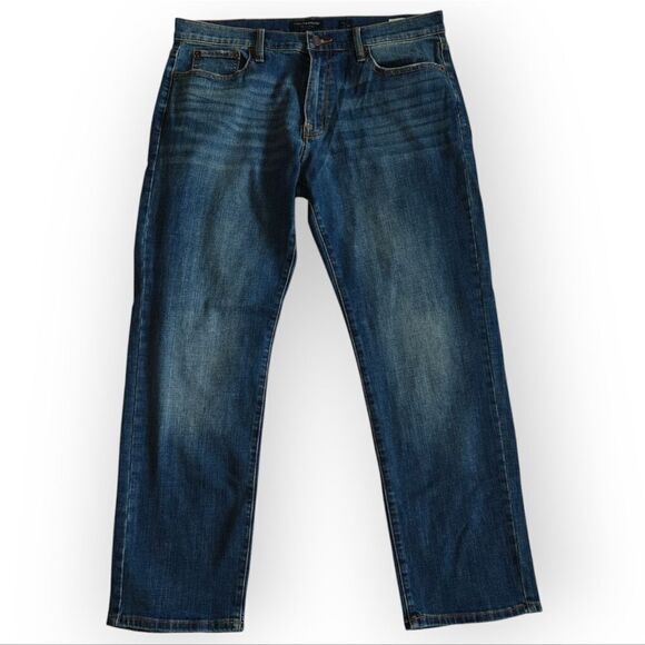 NWOT Lucky Brand Blue Straight Jeans SIZE 36/30 - Picture 1 of 7